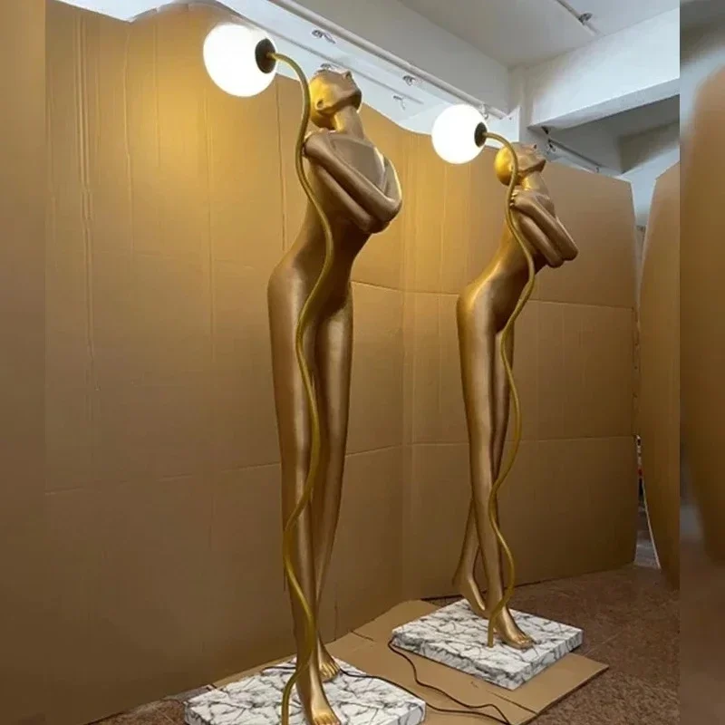 Постмодернистский креативный скандинавский гуманоид, абстрактное художественное украшение, торшер, освещение, декоративный мягкий нарядHY