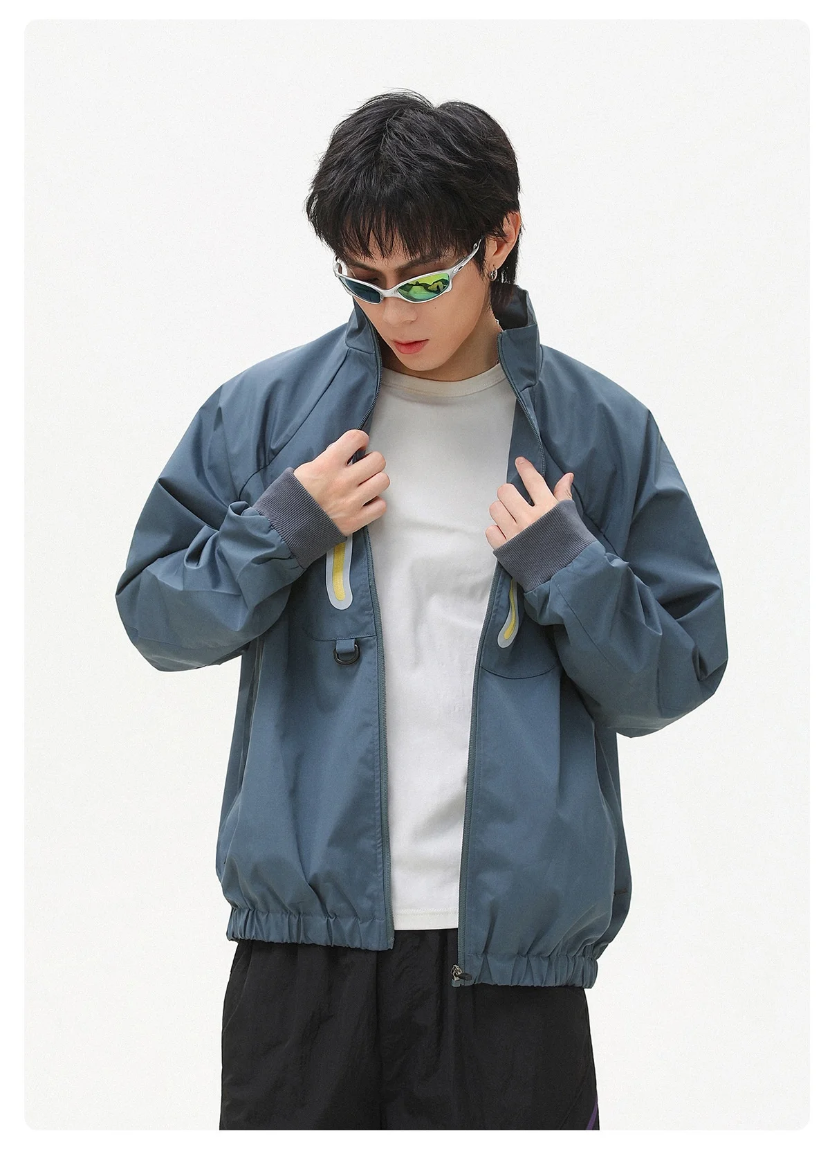 Men's Water-Resistant Outdoor Performance Jacket Reflective Zipper Patchwork  Stand-Up Collar Commute Windproof Jacket