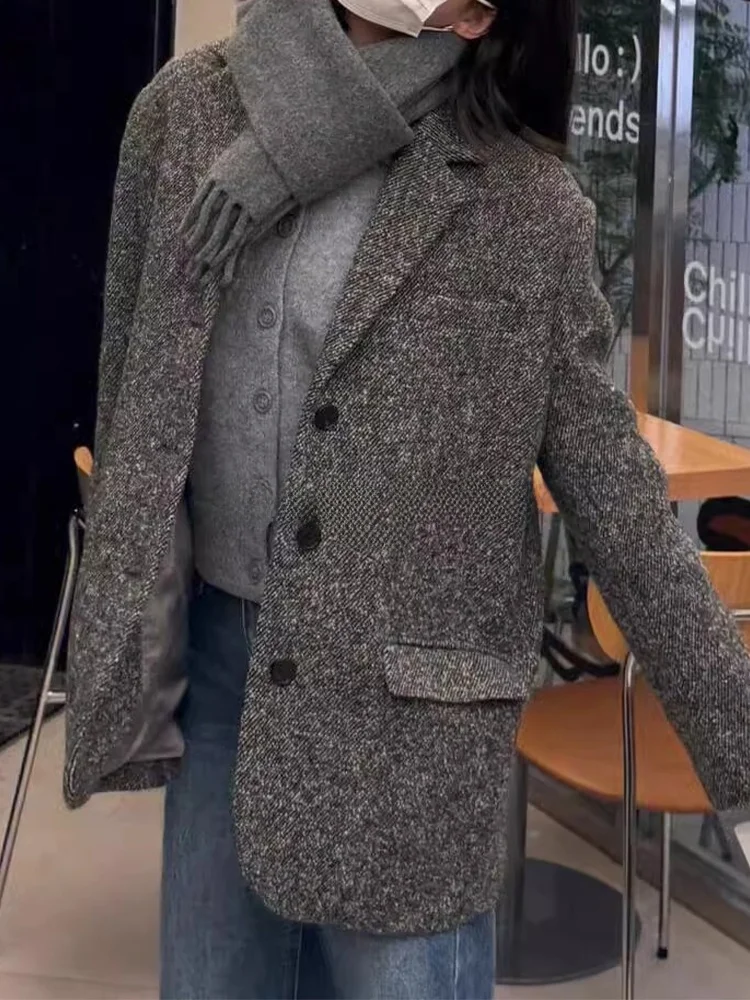 

ROUJE KEFSS Ретро-шерстяной пиджак женский укороченный утепленный осенне-зимний с воротником и длинными рукавами для фигуры типа «груша»