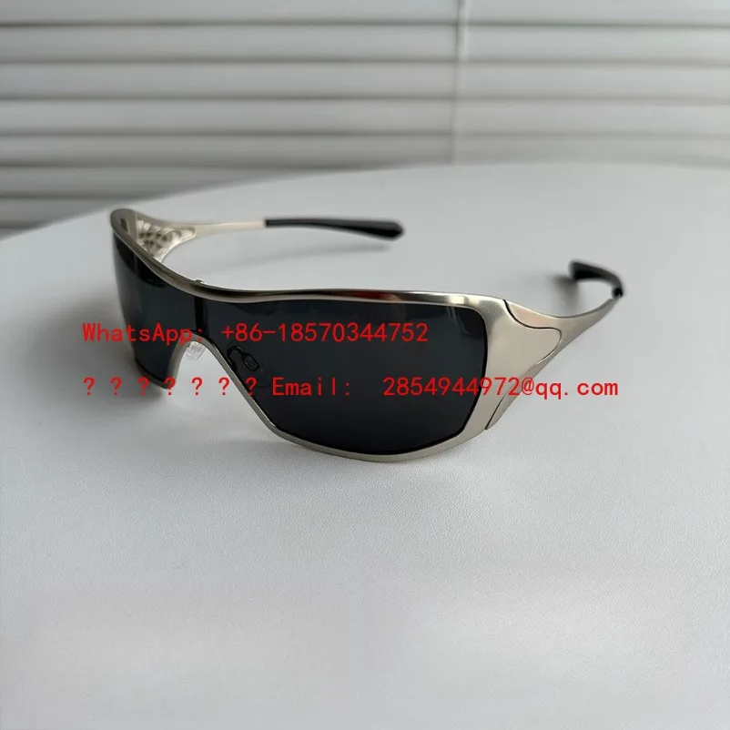 L     Retro Street Photography Concave Shape Integrated Polarized Sunglasses
