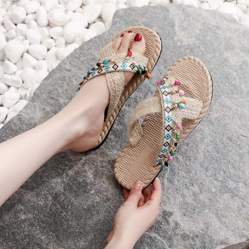 

Retro Straw Flip Flops Bohemian Style Imitation Shell Ethnic Style Slippers Tassels Flat Bottomed Linen Beach Slippers