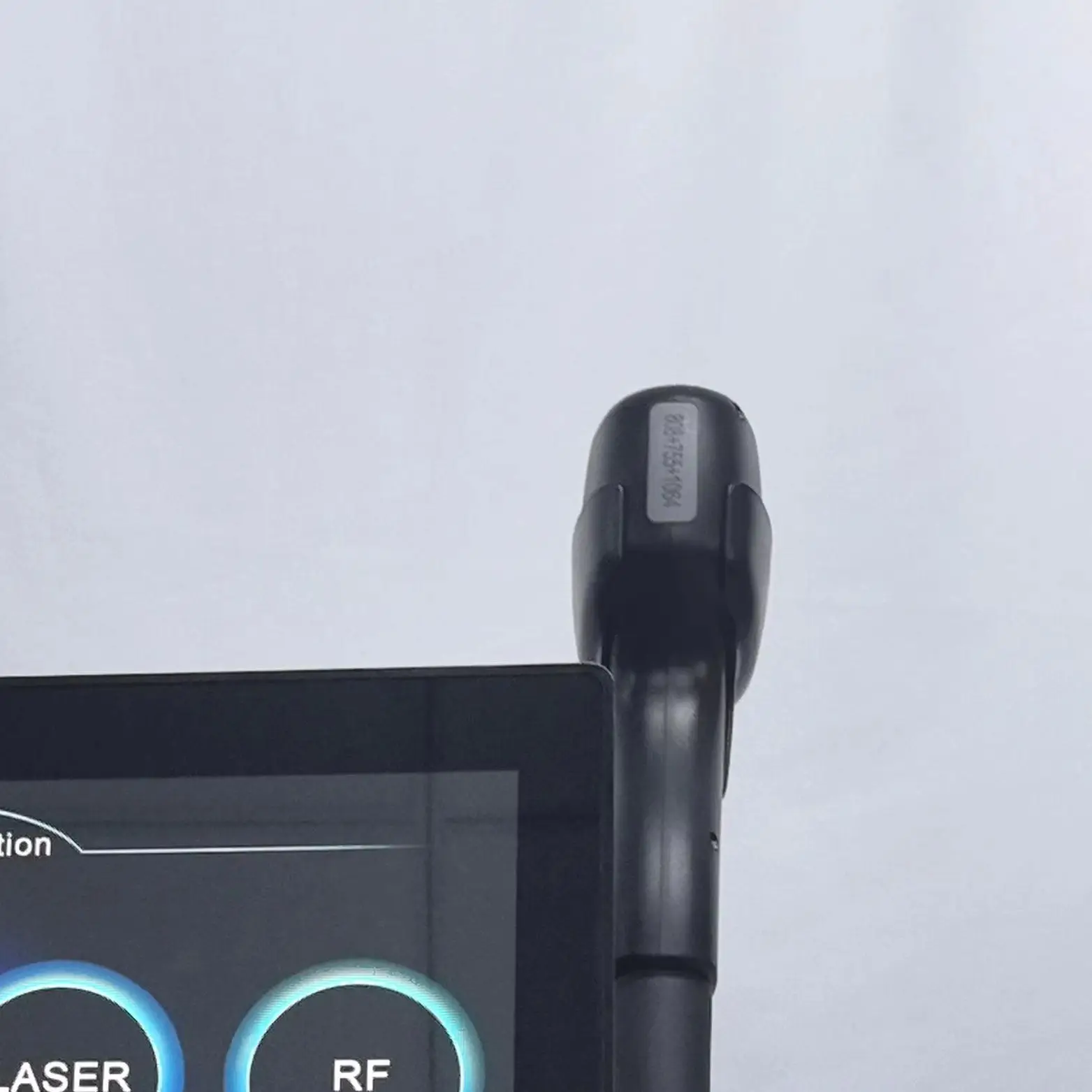 

Portable 4-In-1 808Nm Laser Hair Removal Picosecond Laser Tattoo Removal RF Skin Rejuvenation Painless Beauty Equipment