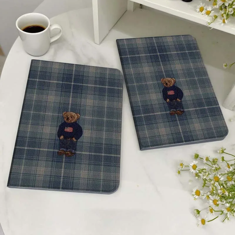 

Cartoon Bear Checkered Heart For Honor MagicPad MatePad M5 8 9 2 3 10 12 X V7 V8 X8 X9 V9 GT X9a GT2 S Air Pro Tablet Case