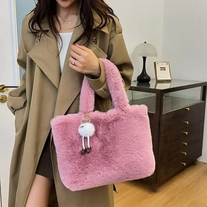 2024 Autumn New Leisure Large Capacity Concise Fluffy Bags for Women Versatile Hot Sale Cannot Shoulder or Back Commute Handbags