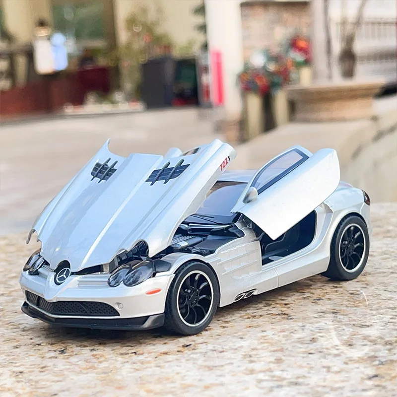 

1:32 SLR 722S Edition Alloy Sports Car Model Diecast Metal Classic Racing Car Vehicle Model Simulation Sound Light Kids Toy Gift