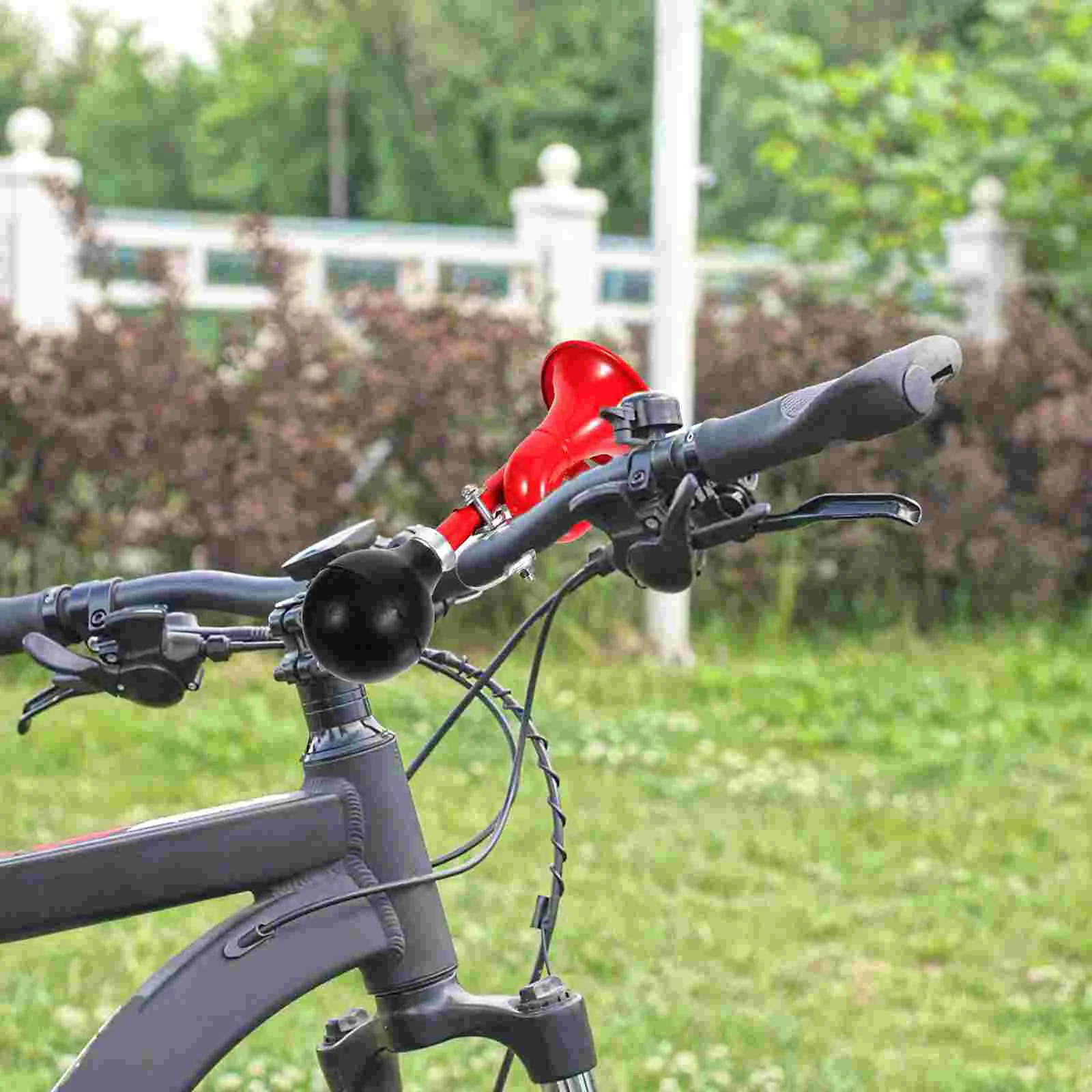

Bike Horn Creative Shape Manual Air Horn Convenient Squeeze Bike Horn Bike Supply creative bike horn portable bike horn