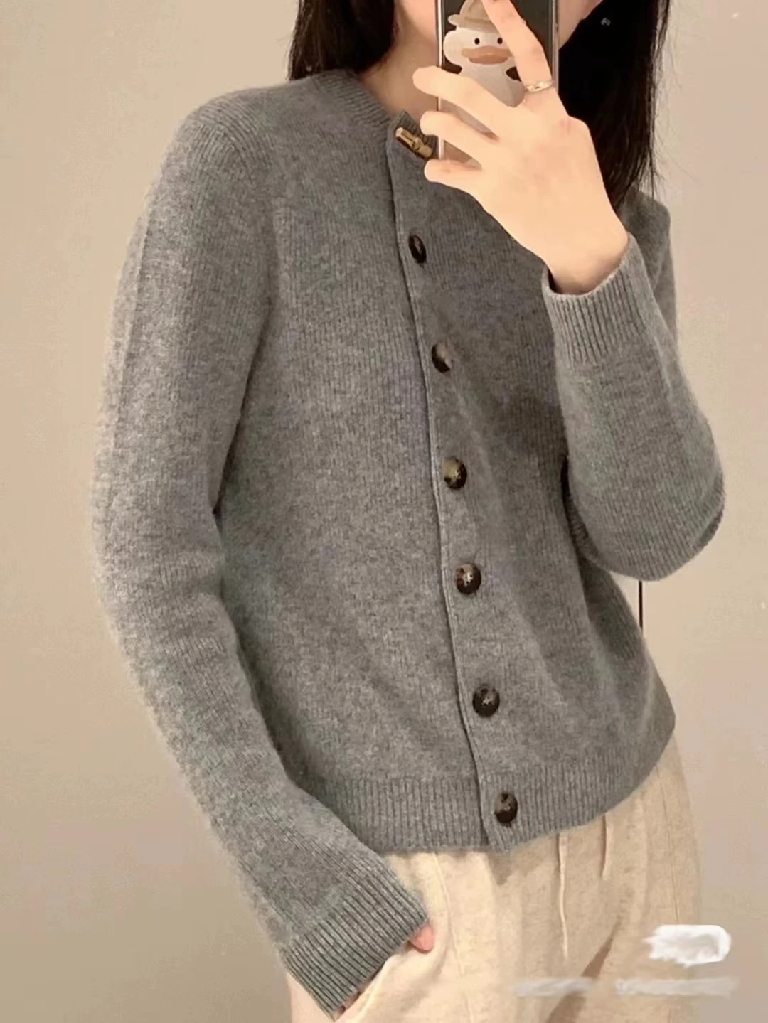 

Women's Cashmere Sweater, 100% Cashmere Cardigan, Round Neck, Oblique Placket, Bamboo Button and Bottom Needle Jacket