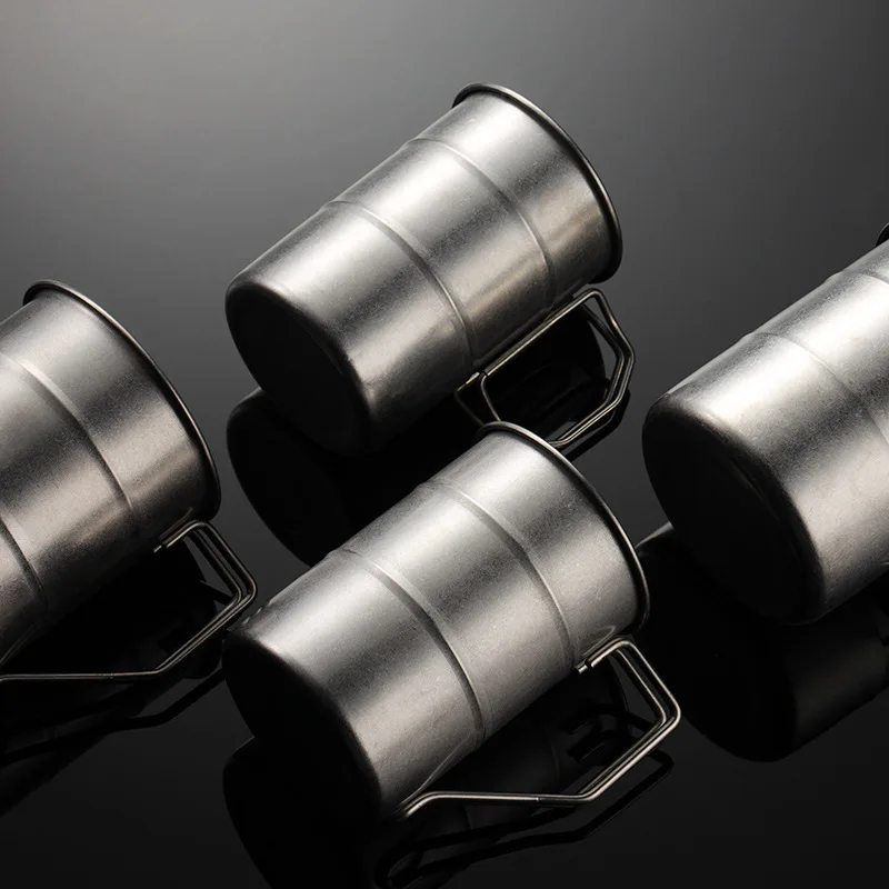 الرجعية الفولاذ المقاوم للصدأ التخييم في الهواء الطلق أكواب مياه أكواب البيرة للطي مقبض النفط برميل شكل أكواب القهوة سعيدا إلى الأصدقاء #3