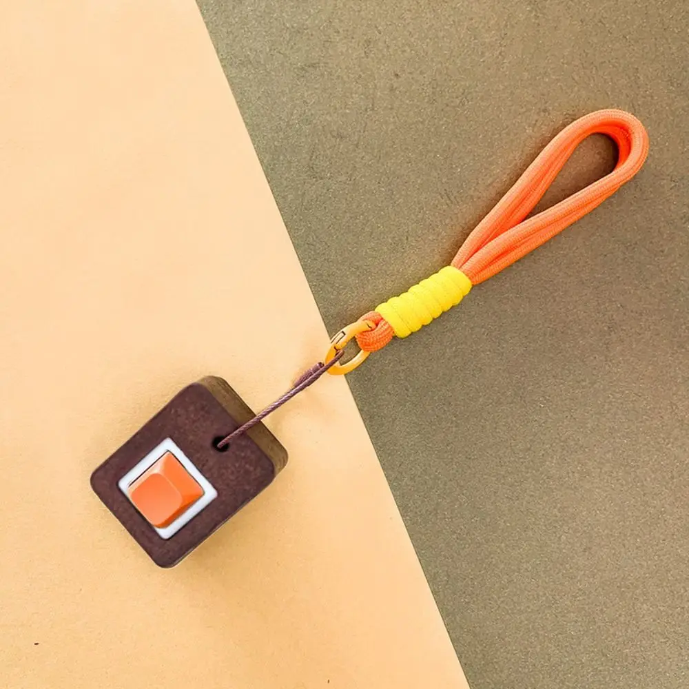 New Wooden Keyboard Keychain Stress Relief DIY Button Keycap Mini Pass The Time Finger Clicker for Adult