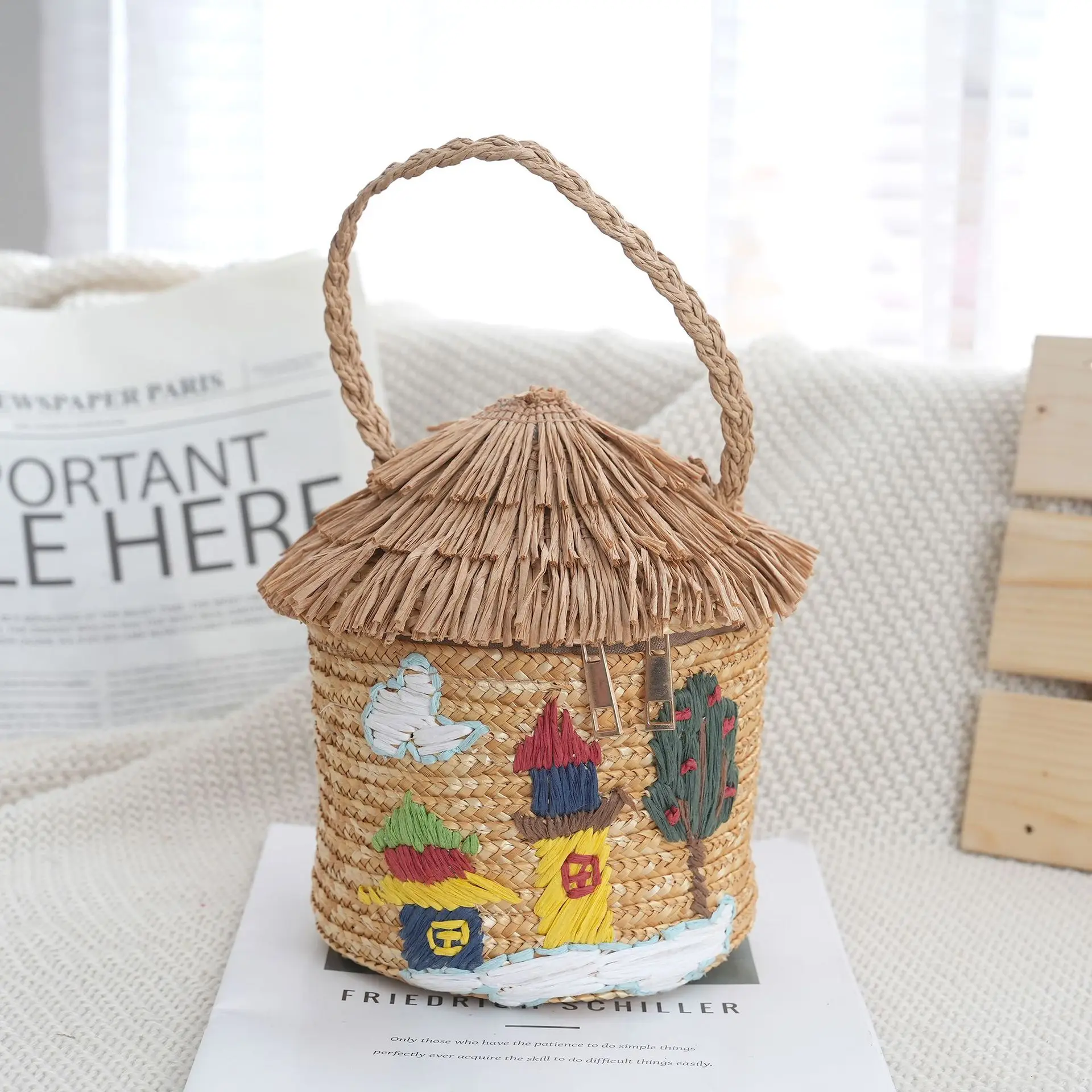 

Creative Cartoon House Women Shoulder Bags Paper Woven Cute Handbags Handmade Summer Beach Bag for Girls bucket woven bag female