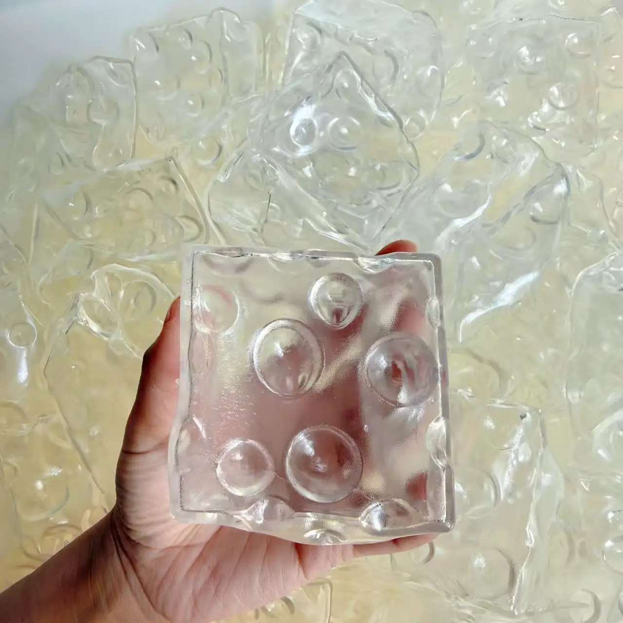 7cm Käse-DIY-Leerkugelhülle aus weichem TPR, transparent, für selbstgemachtes Quetschspielzeug, Ersatzhülle, kann gefüllt werden. – Detail 2