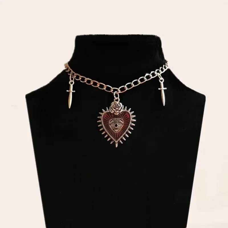 Vintage Gothic Halloween Love Ornament Necklace Fashion Hot Sale Unisex Pendant Necklace