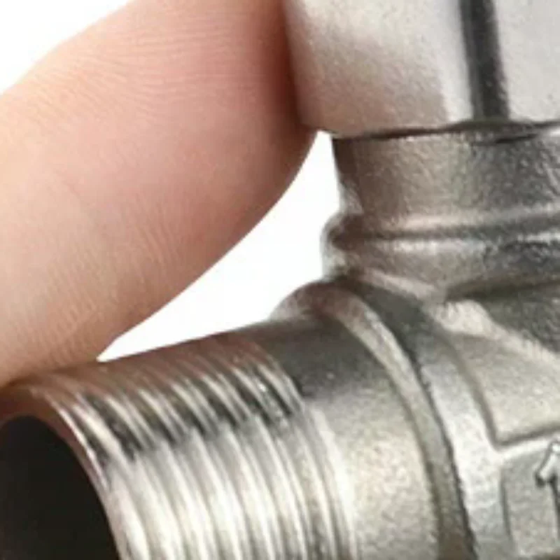 

Four-point Water Pipe Antifreeze Joint Winter Outdoor Water Pipe Antifreeze Inflatable Elbow Nozzle Joint Faucet Antifreeze