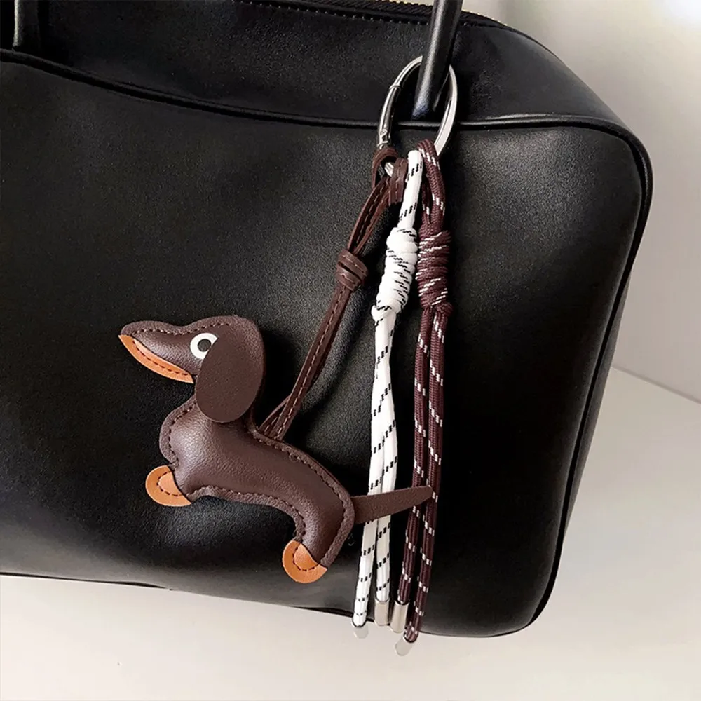 Classico simpatico cucciolo di cane in pelle portachiavi ciondolo adorabile bassotto borsa fascino ciondolo telefono portachiavi auto da uomo accessori gioielli