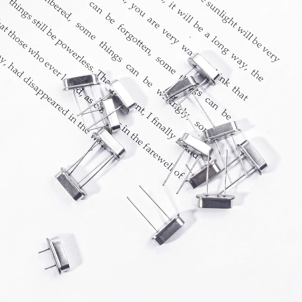 150Pcs Quartz Crystal Oscillator 4MHz, 4.096MHz, 6MHz, 8MHz, 10MHz, 11.0592MHz, 12 MHz, 13.56MHz,16 MHz, 20 MHz, 22.1184 MHz