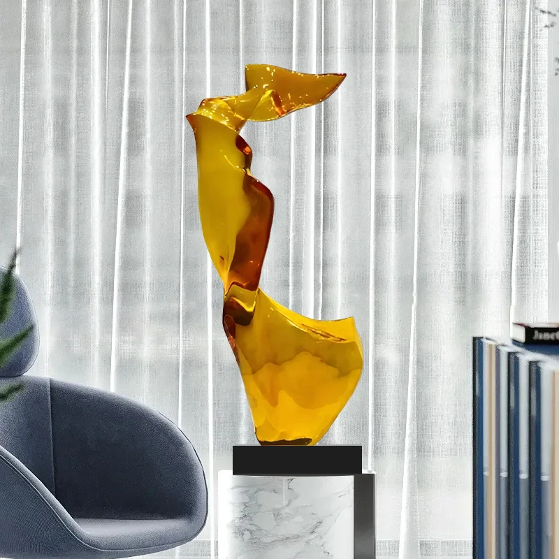Modern creative abstract ornaments, transparent resin sculpture hotel, new Chinese living room entrance