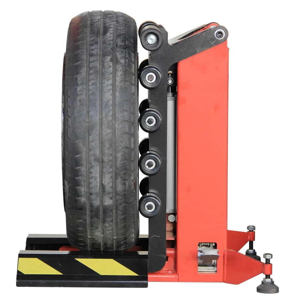 

Tire lifting machine