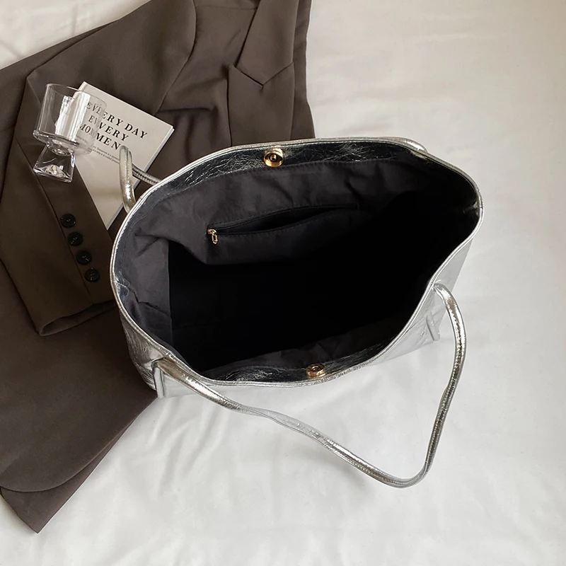 Large Capacity Tote Handbag For Women Gold Silver Soft Leather Shoulder Bag Designer Shopper Bag Female Top Handle Bag Brand 