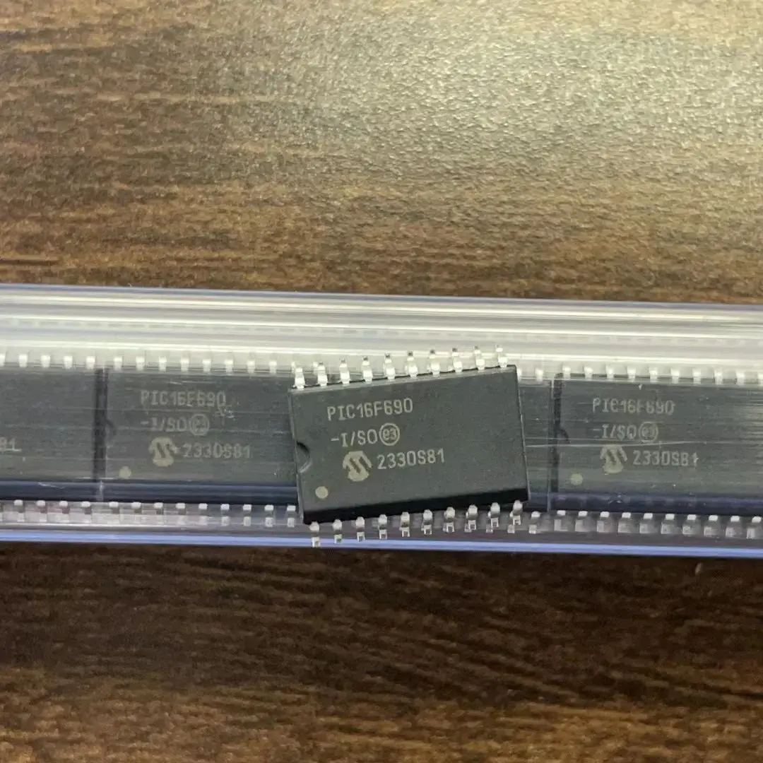 

PIC16F690-I/SO（1pcs）SOP 20-Pin Flash-Based, 8-Bit CMOS Microcontrollers with nanoWatt Technology