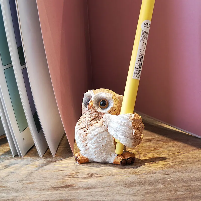 Creative Owl Pen Holder Cute Desktop Ornament Student Pencil Storage Stand Penholder Bracket Storage Rack Gift Stationery