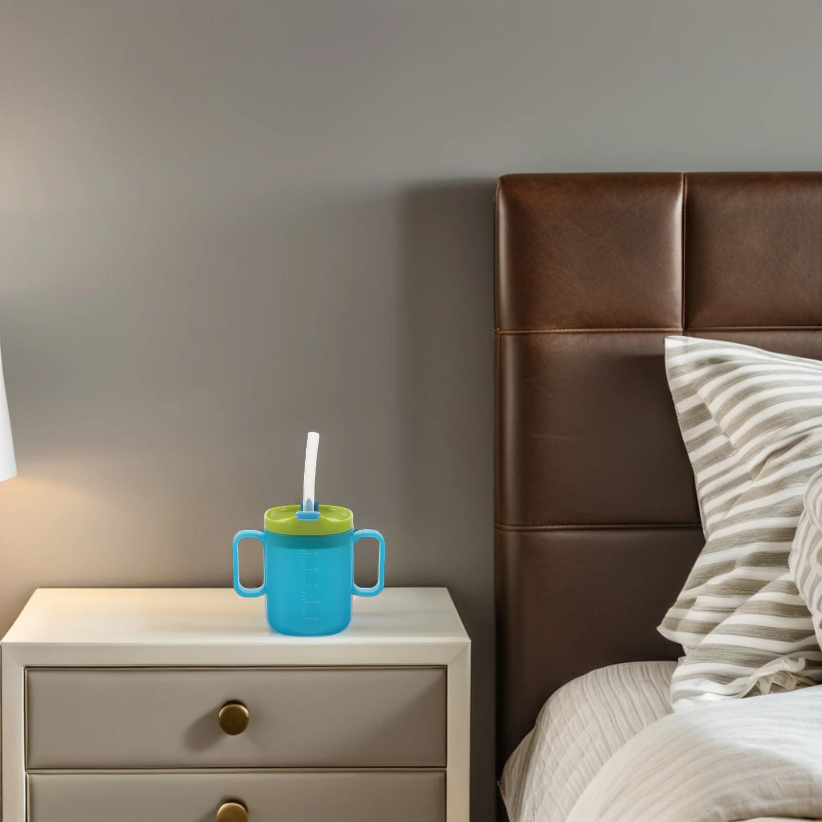 

2pcs Multifunctional Drinking Graduated Straw Spill Proof Kids Milk Cup Toddler Sippy Cup for Elderly Adults Durable Easy Clean