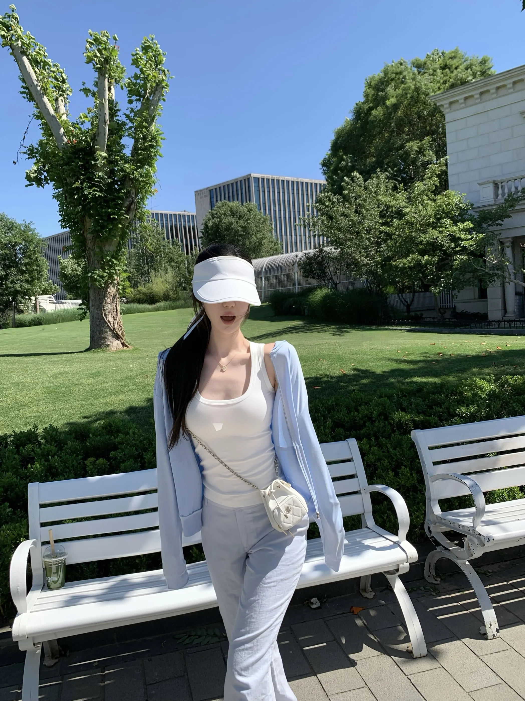 

Ultra-Thin Soft Comfortable Breathable Sunscreen Zipper irt POET WONG Milk Skin Cool Sensation Ladies Knittedwear