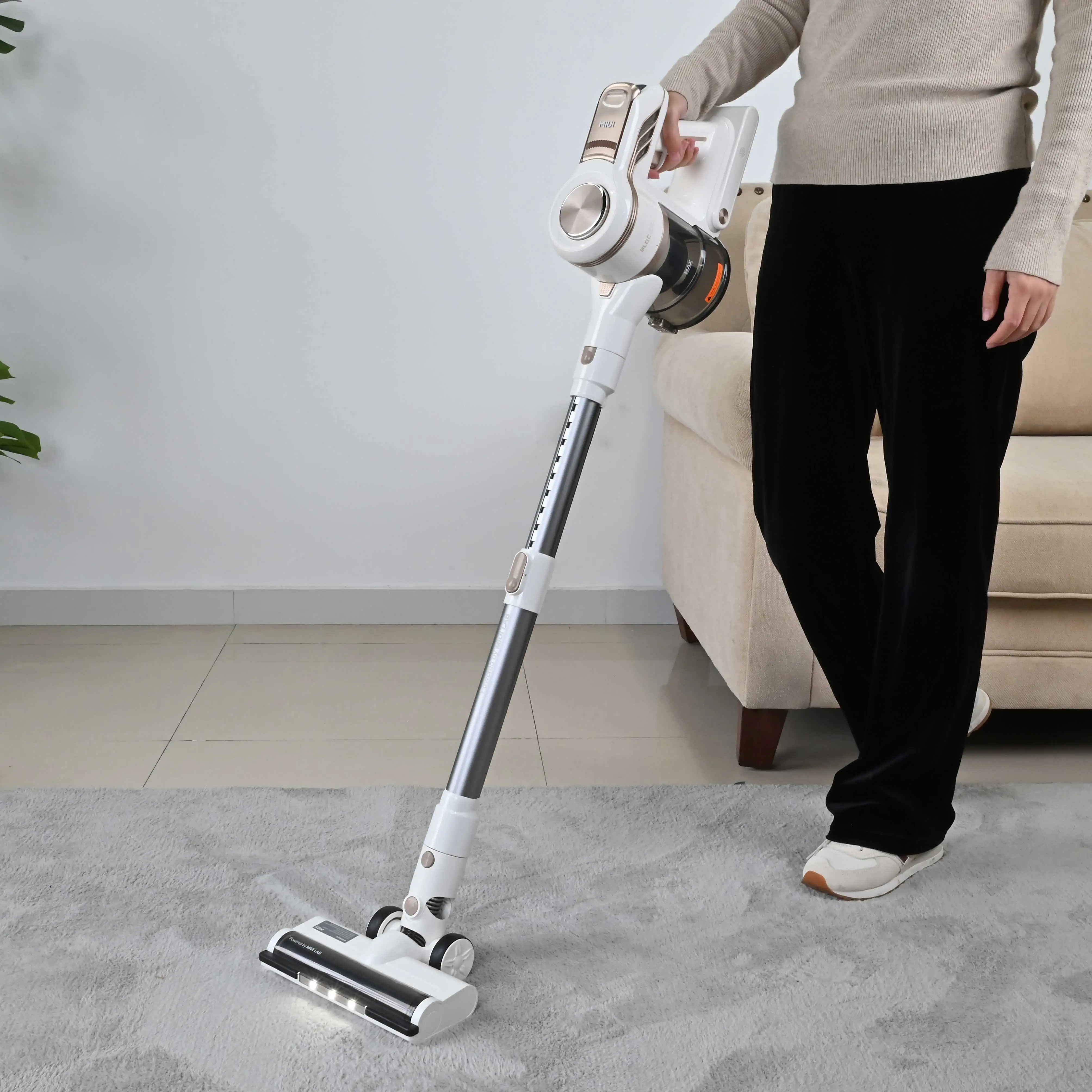

New Design Rechargeable Vacuum Cleaner with 15kPa Suction, High-Performance Handheld Cleaner for Modern Households