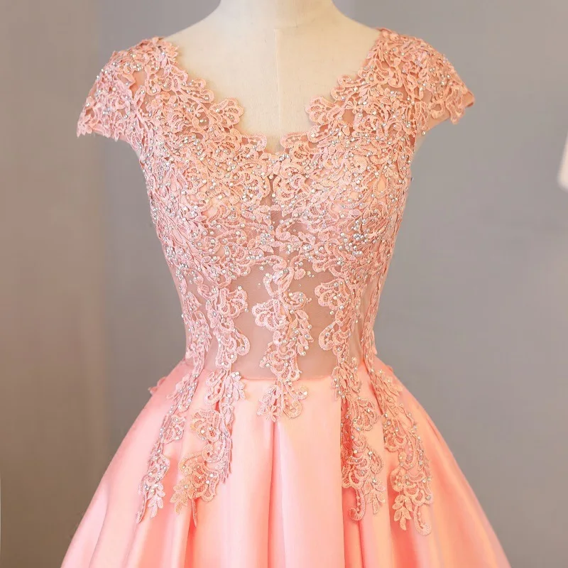 

2026 New Women's Long Lace Tie Pollen Red V-neck Sleeveless Banquet Evening Dress Fashionable Slimming Ball Bridesmaid Dress