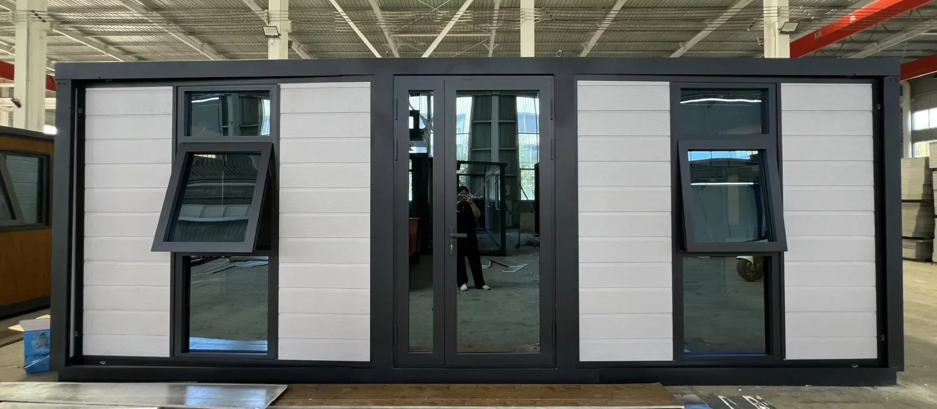 Expandable Container House Tiny House Safe Strong Stable Water Proof 3 Bedroom House 40 Foot Container House