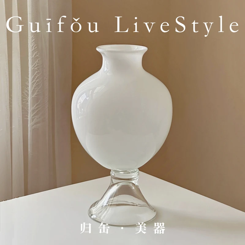 

Белая глазурованная ваза для воды, новое китайское искусство, поднимающая воду, цветочная посуда на высоких ножках, маленький рот, большая бутылка для живота, стеклянное украшение
