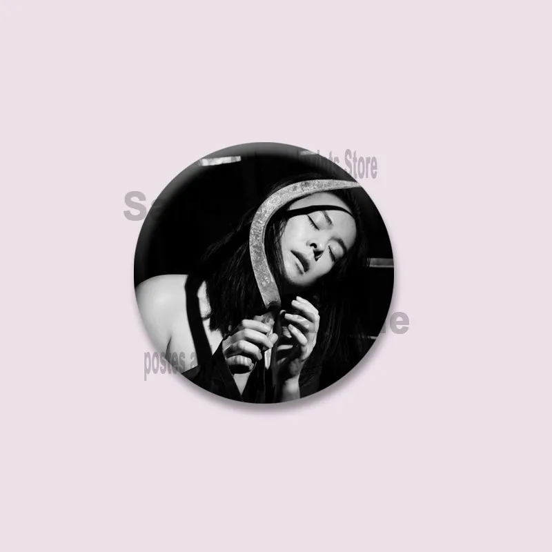 الإبداعية مضحك أنا أحب ميتسكي جولة بروش البوب المغني مجوهرات دبوس لحقيبة الملابس ديكور مخصص شارة التلبيب هدية للأطفال الأصدقاء