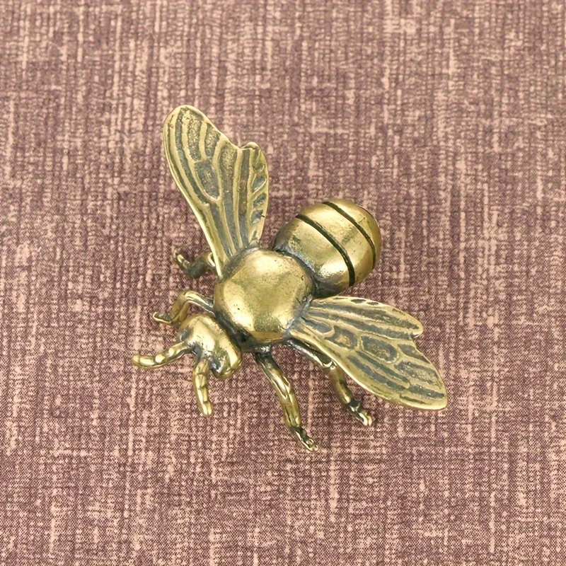 1PC Solid Brass Bee Statue Antique Copperware TeaPot Craft Creative Study Office Decor Gift Collectible Ornament