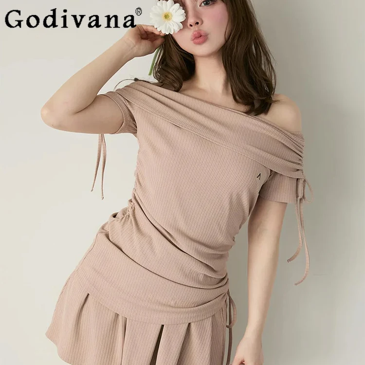 

Милый модный топ и юбка с открытыми плечами в японском стиле, комплект из 2 предметов, новый летний женский утягивающий топ-кюлоты с короткими рукавами