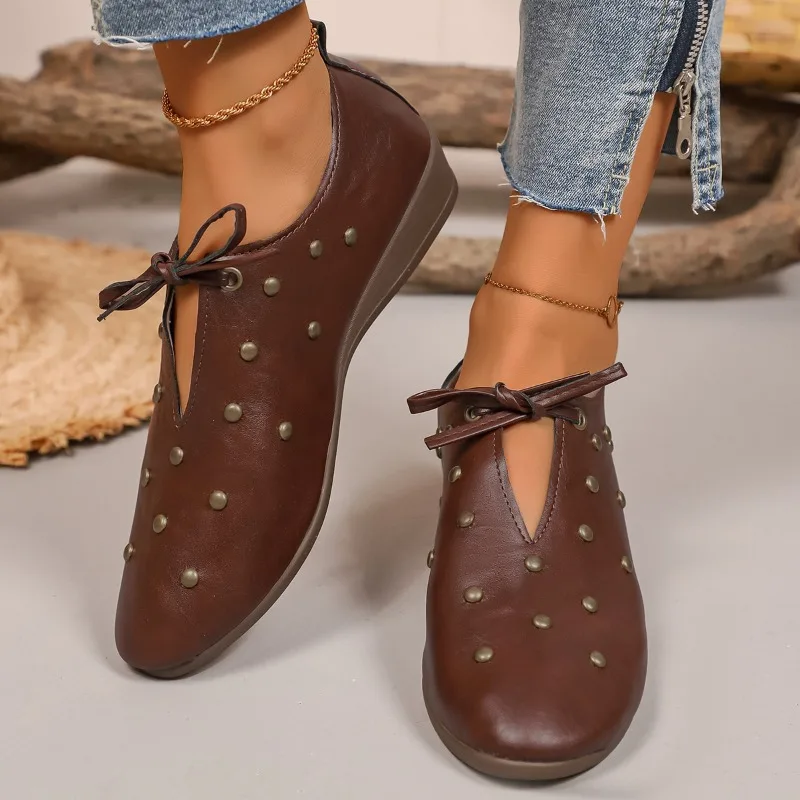 

2026 New Rivet Inside Heightening Single Shoes Women's Fashion Round Toe Shallow Mouth Lace-up Soft Sole Non-Slip Low Top Shoes