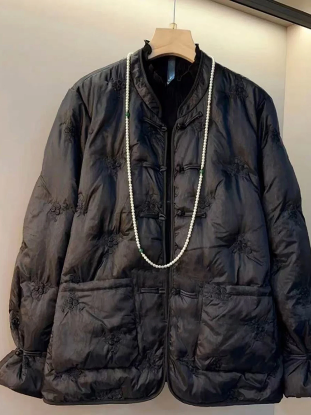 

Новая китайская утепленная зимняя хлопковая куртка с вышивкой и пуговицами, женское ретро-пальто с хлопковым наполнителем