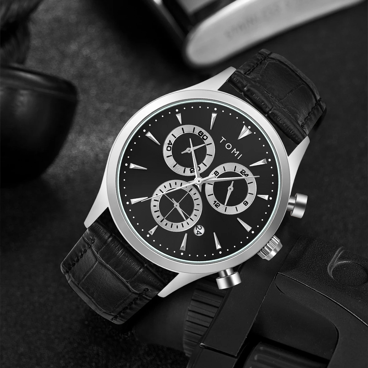 TOMI 4PCS Set Luxury Business Men\'s Quartz Watch Casual Fashion Versatile Watch Men\'s Cufflinks Tie Clip Watch Festival Gift