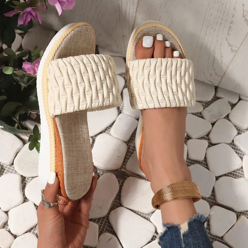 

2024 New Women's Slope Heel Fashion Sandals, Summer Fish Mouth Loose Fit Flat Sandals