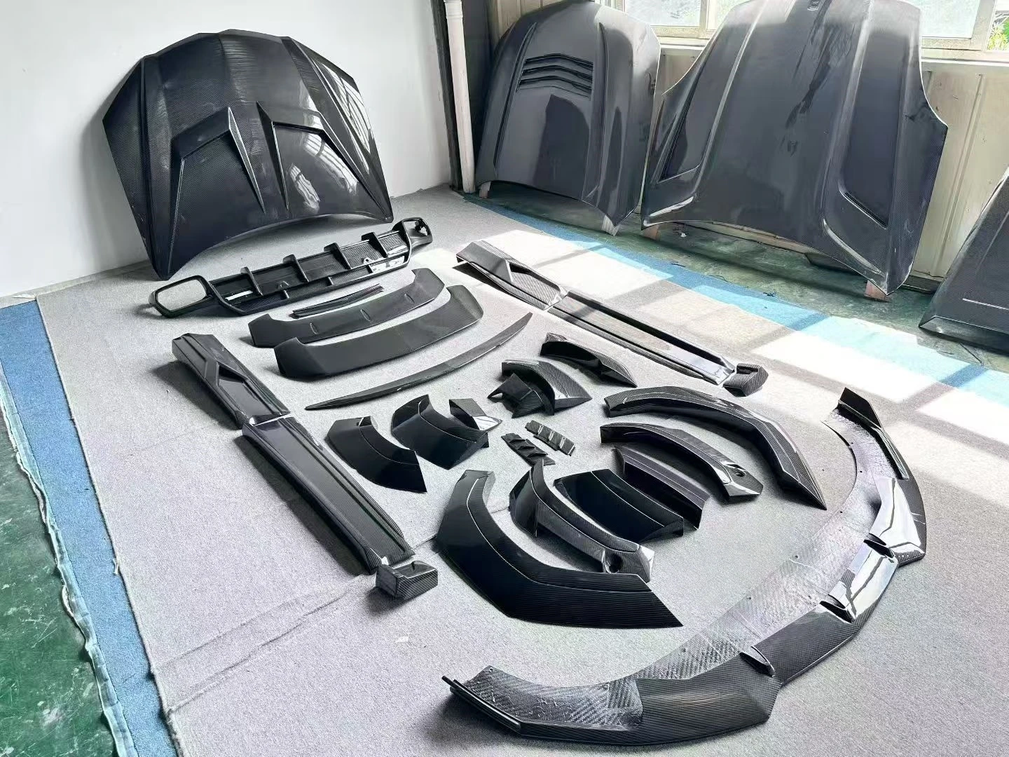 Kit de carrocería de carbono seco estilo 1016 para Urus High Fit