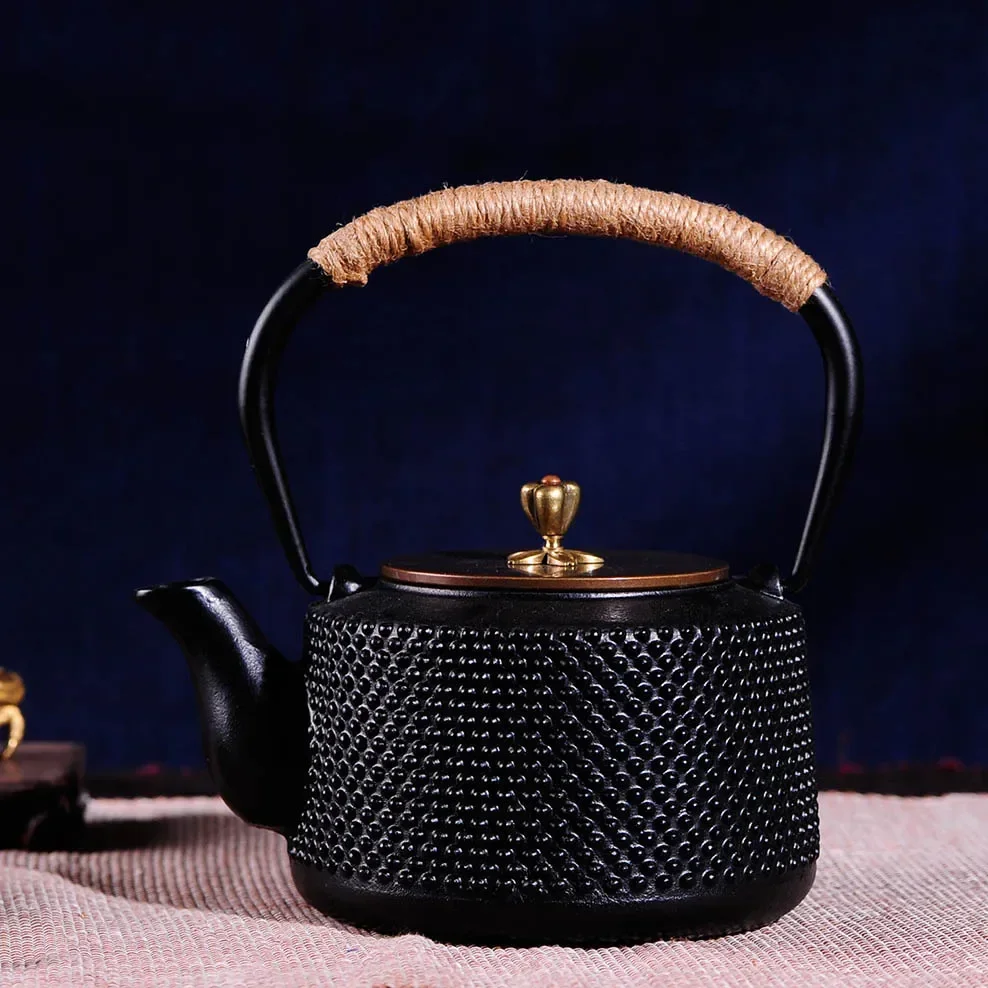 Japanese Style Pig Iron Teapot Cast Iron Kettle 1L Boiling Kettle Health Iron Kettle With Copper Lid Handle Pot