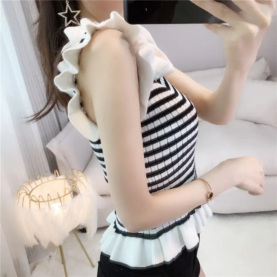 Summer 2023 New Sweet Fresh Striped Fungus Sleeves Bottom Camisole Female Outerwear Knitwear Student Tank Top Crop Tops