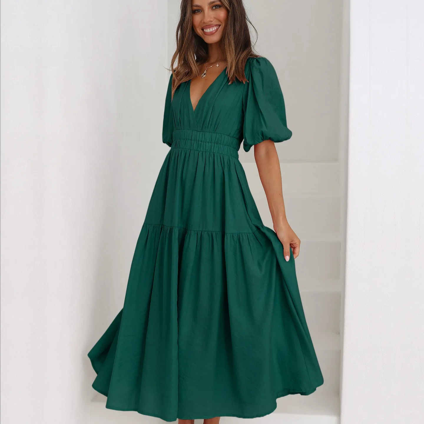 

2025Summer Fashionable Bohemian Style Elegant Holiday Style Solid Color Women's Dress V-neck Pleated Long Sexy Dress
