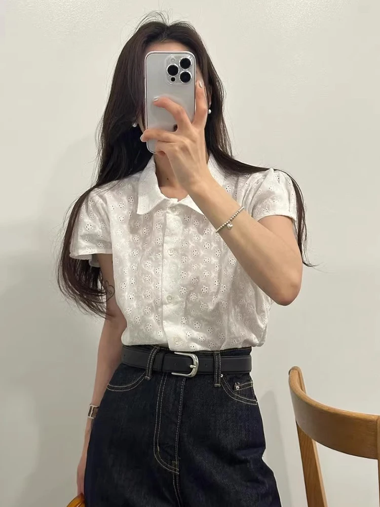 

Ele Summer ort Sve Embroidered Hollow out Loose Fit irt Chic Collar Single Button Women's Faion Korean Sle