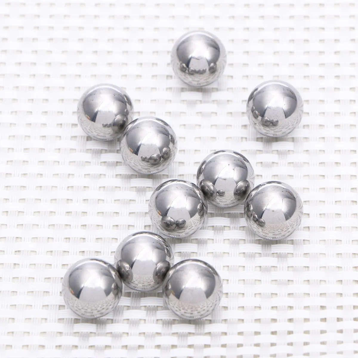 10Pcs 15Mm Carbon Steel Bearing Balls Excellent Surface Quality High Load Capacity Mirror Like Finish Bearing Sphere Replacement