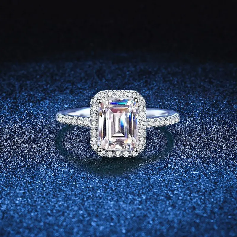 MR45  The new 925 silver 1carat/2carat  moissanite ring is fashionable and high class