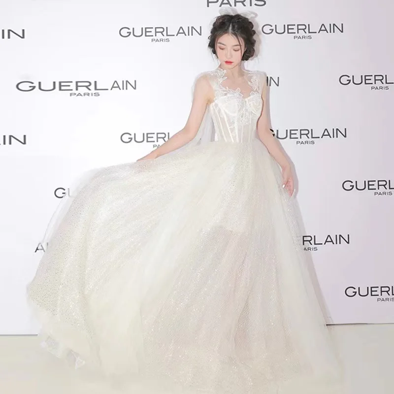 

Luxurious White Prom Dresses Sexy Tulle A-Line Boat Neck Elegant Lace Applique Floor-Length Party Evening Gowns Vestido De Noiva