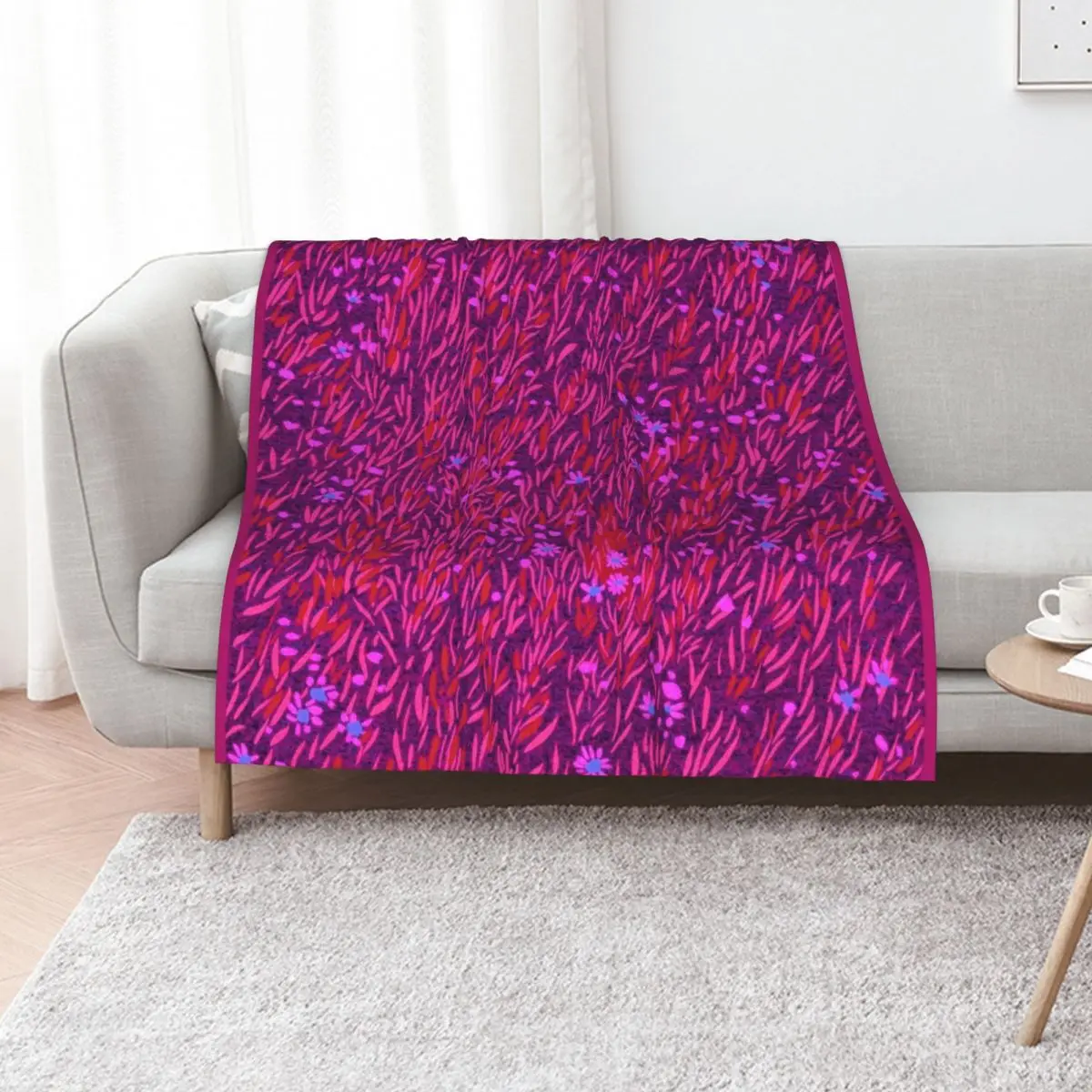 

Magenta flowers and leaves Throw Blanket Fashion Sofas Furrys Personalized Gift Tourist Blankets