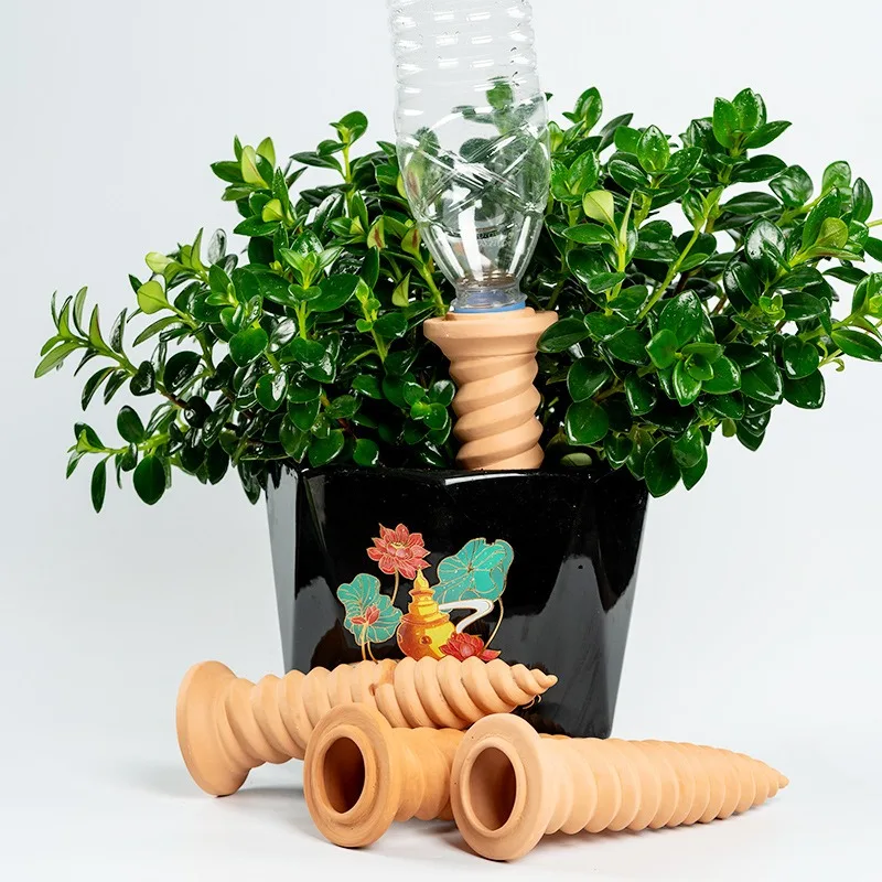 

Self-Watering 4pcs Plant Terracotta Stakes Terracottaplant Watering Device Clay Cone Auto-Water Irrigation System for Garden