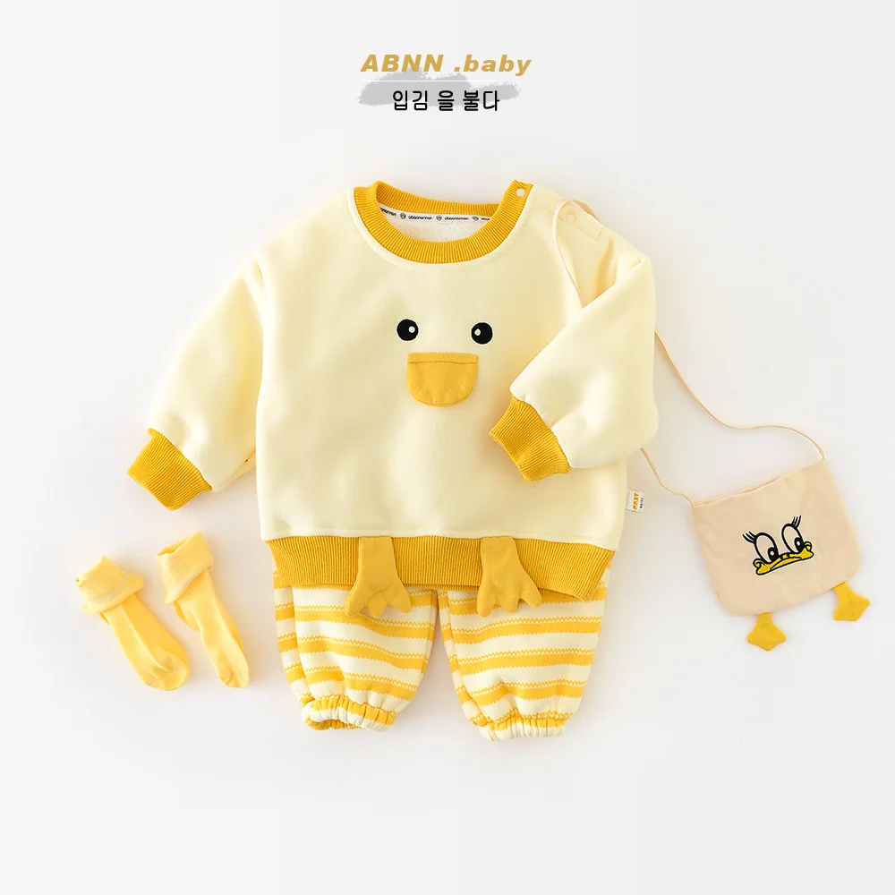 Boys Girls Cute Cartoon Striped Sweatshirt 2pcs Suit Kids Plus Velvet Thick Outfits 2025 Winter New Baby Warm Fleece Clothes Set