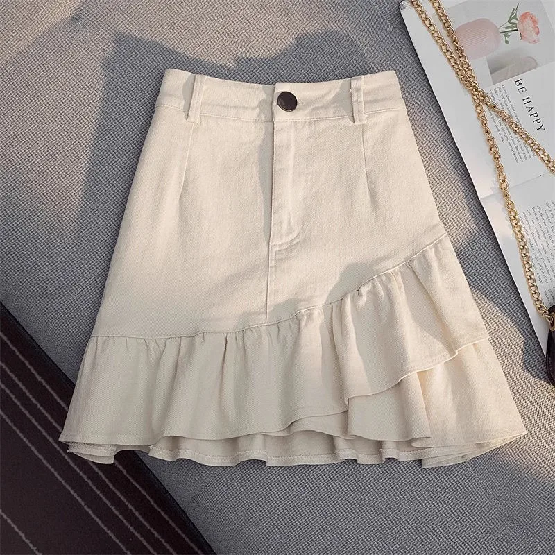 Women's High-Waisted Ruffled Mini Skirt, Solid Color Tiered A-Line Skirt with Button Closure, Casual & Cute Daily Wear view 5