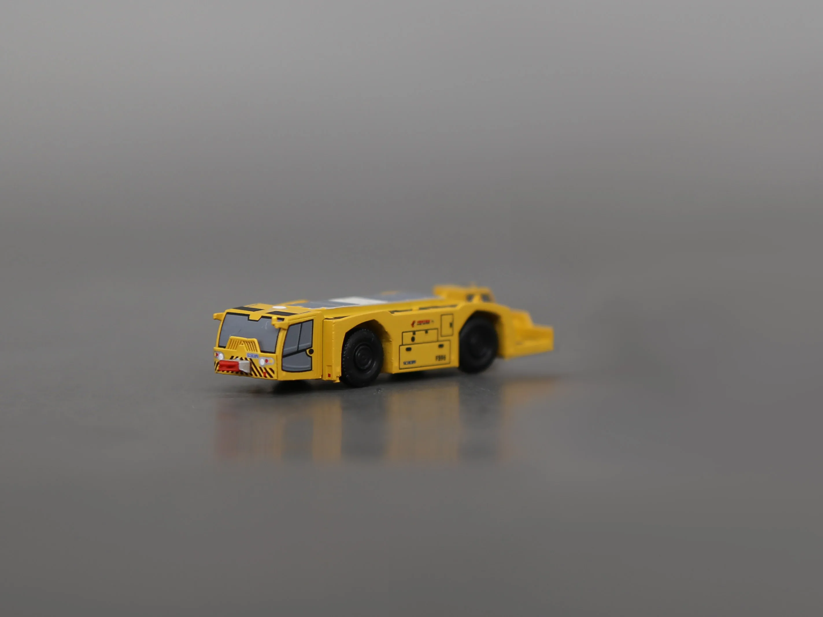

1:400/200 Airport Yellow F396 tractor Finished 3D Printed Aviation Model